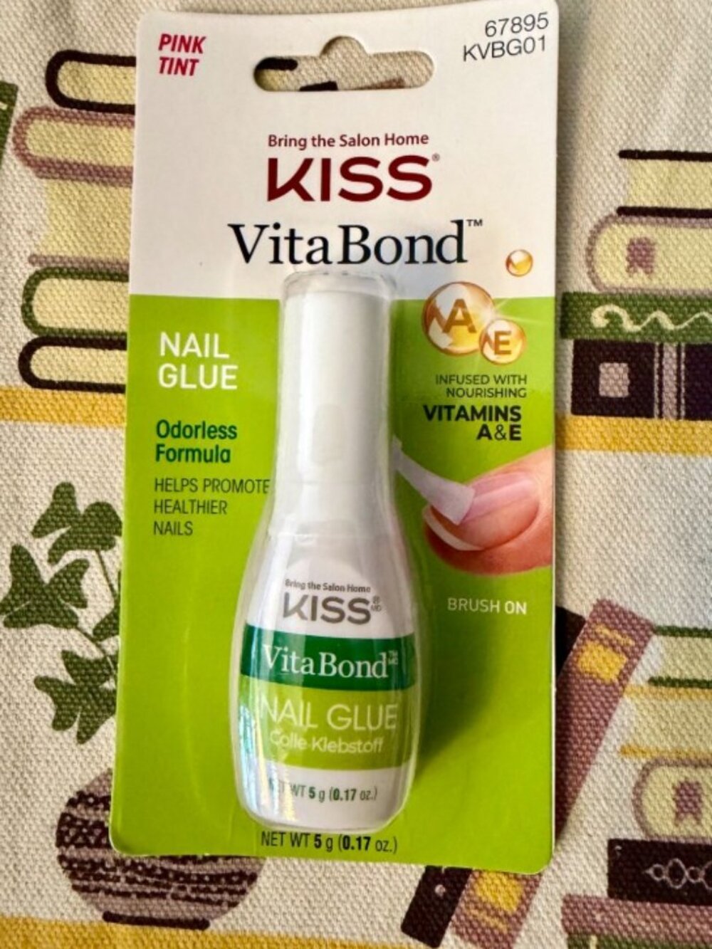 Sealed KISS VitaBond Nail Glue Odorless Formula - Pink Tinted